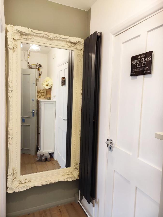 Kew Gardens - Private Double Room Richmond London - Homestay Ngoại thất bức ảnh