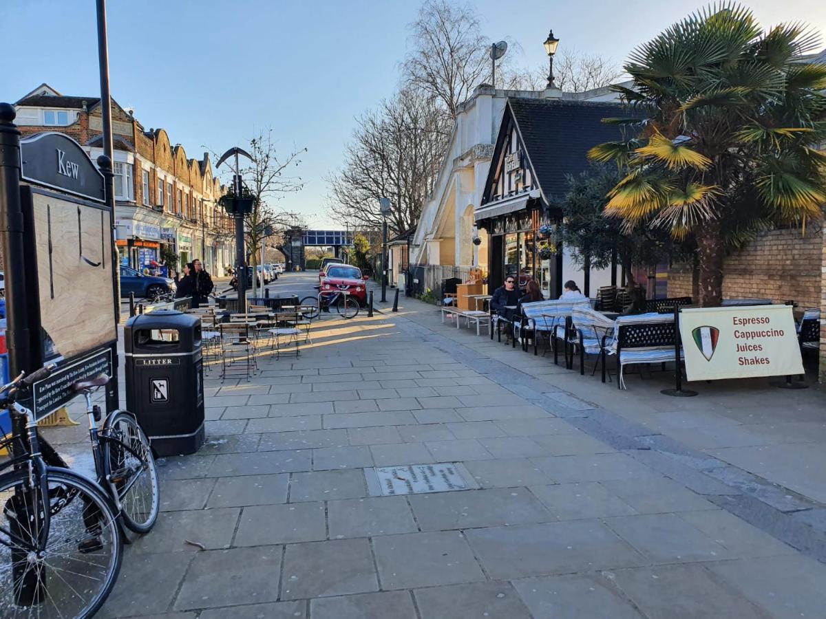 Kew Gardens - Private Double Room Richmond London - Homestay Ngoại thất bức ảnh