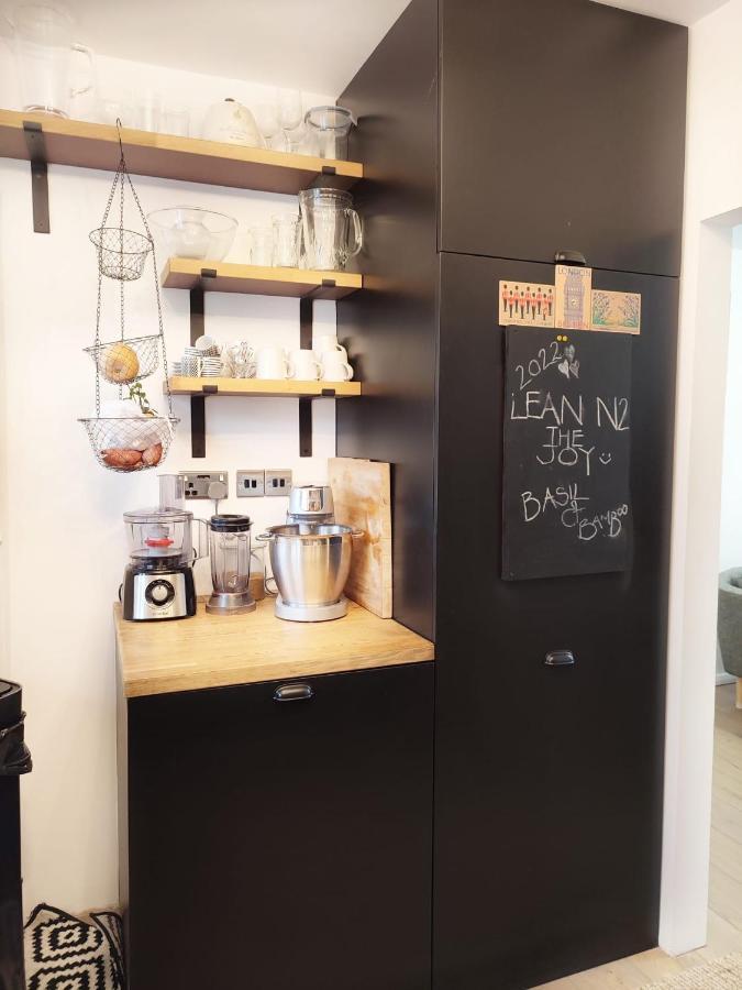 Kew Gardens - Private Double Room Richmond London - Homestay Ngoại thất bức ảnh