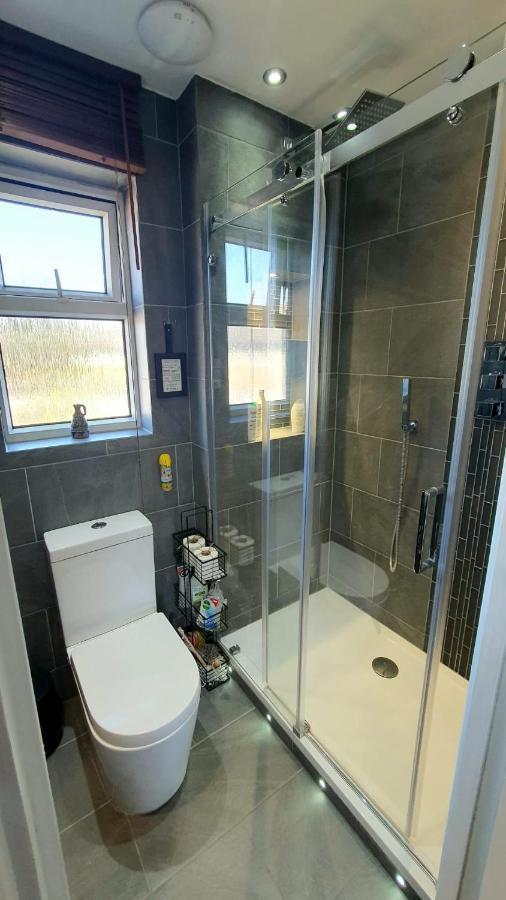 Kew Gardens - Private Double Room Richmond London - Homestay Ngoại thất bức ảnh