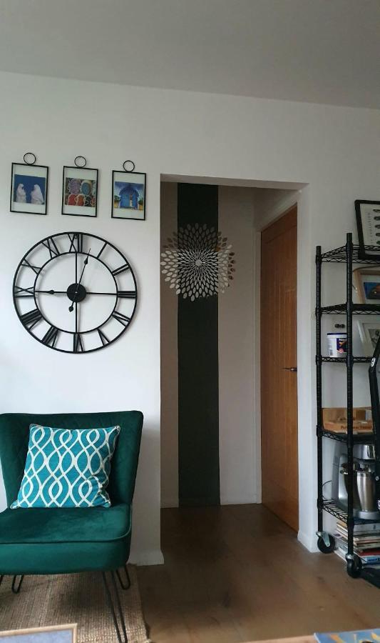 Kew Gardens - Private Double Room Richmond London - Homestay Ngoại thất bức ảnh